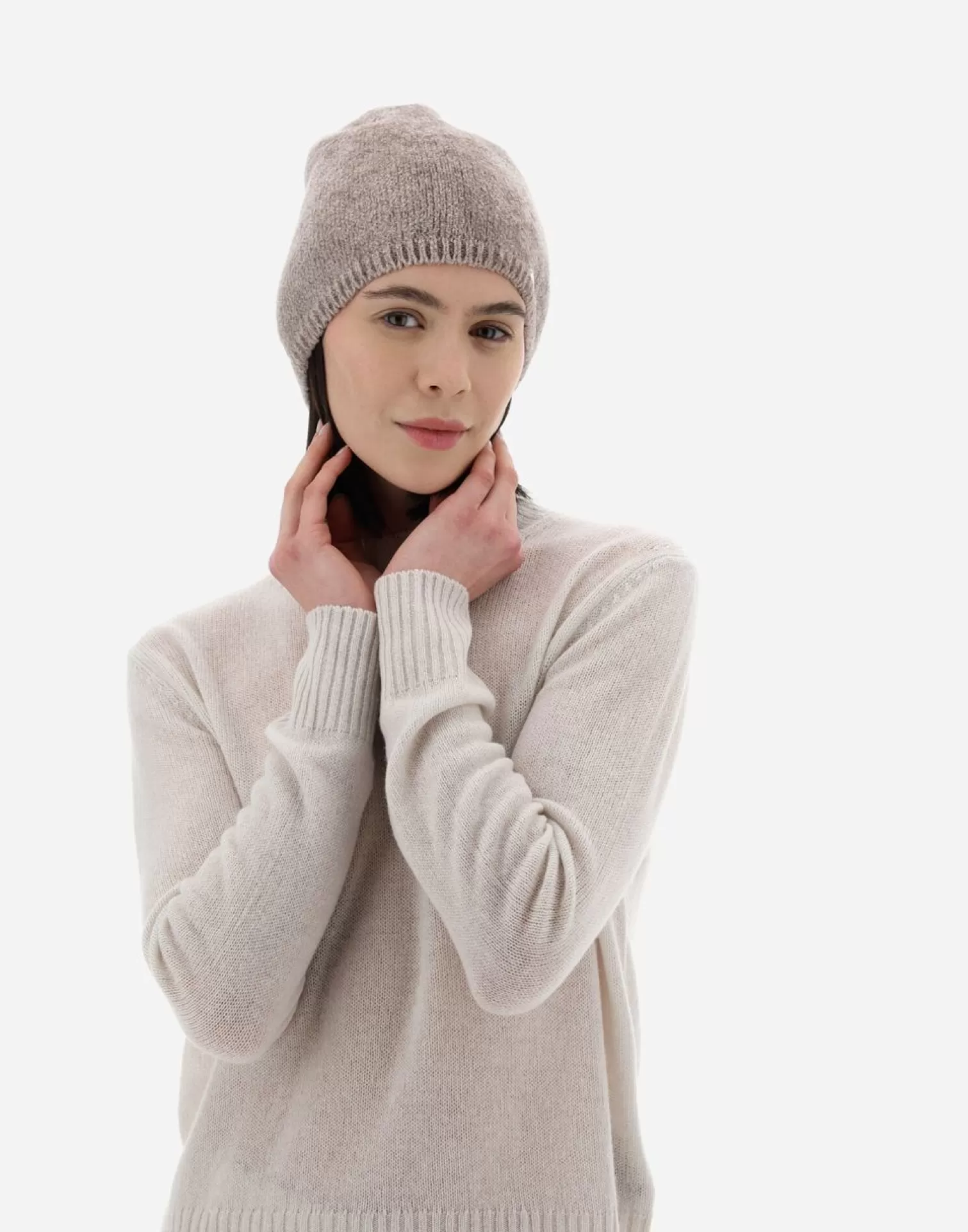 Herno Chapeaux>Resort Cap In Chenille Knit Chantilly